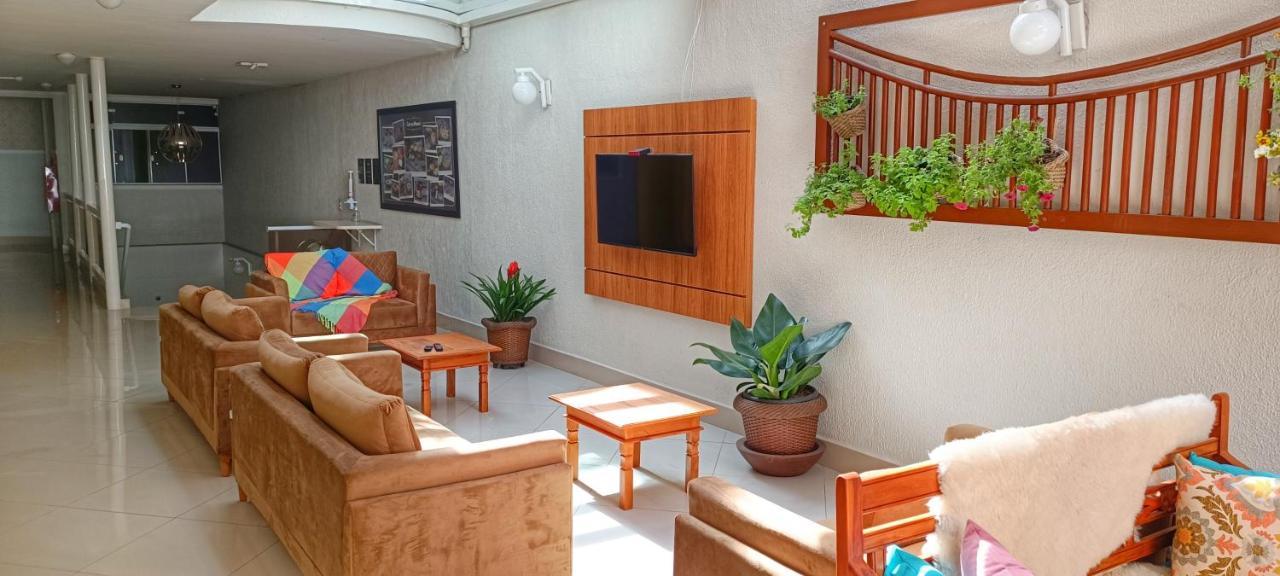 Hotel Pousada Familia De Nazare كاشويرا باوليستا المظهر الخارجي الصورة